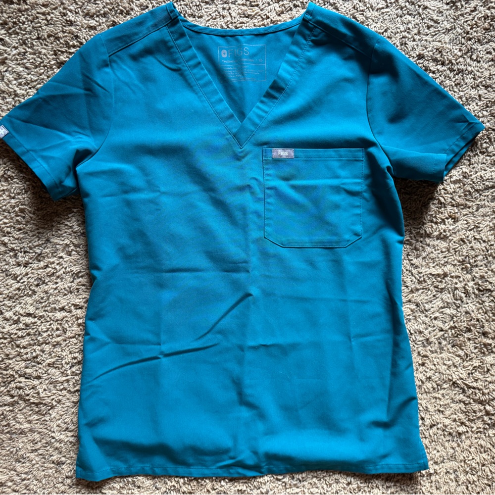 Technical collection Catarina  one pocket pacific blue women’s scrub top size xs